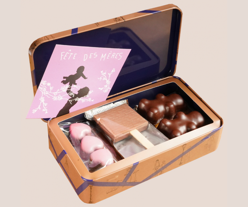 Coffret cadeau Fête des Mères. Boite cadeau Fête des Mères