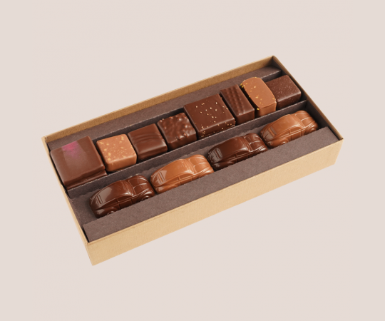 Boite de chocolats Fête de Pères. Voiture chocolat