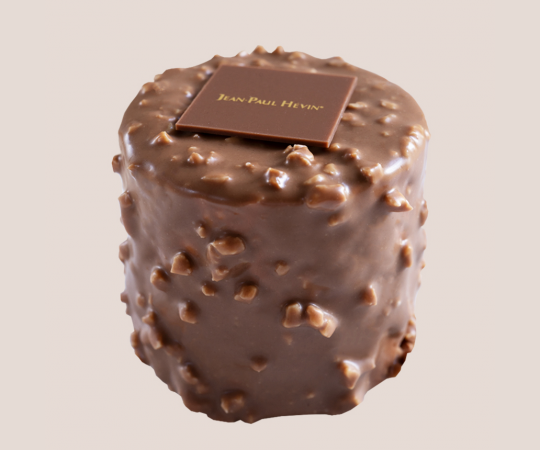 Longchamp Praliné cake Longchamp Praliné cake