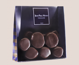 Ginger sachet coated with dark chocolate