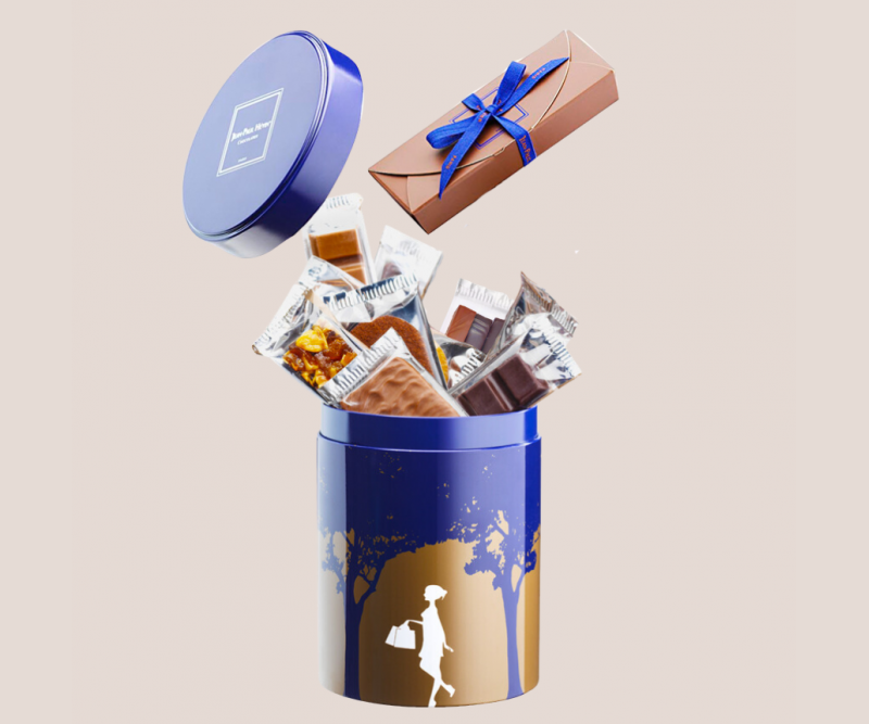 “Promenade” treat box