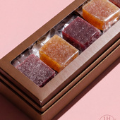 Concentré de fruits gorgés de soleil !

Fraise, abricot, mangue, framboise et griotte 😋

🚲 Livraison possible en 1h ou programmée à l'heure de votre choix à Paris et proche banlieue.

🇬🇧 A concentrate of sun-drenched fruits!

Strawberry, apricot, mango, raspberry, and Morello cherry 😋

🚲 Delivery available within 1 hour or scheduled at your convenience in Paris and its inner suburbs."

#JeanPaulHevin #PatesdeFruits #MeilleurOuvrierdeFrance #relaisdesserts